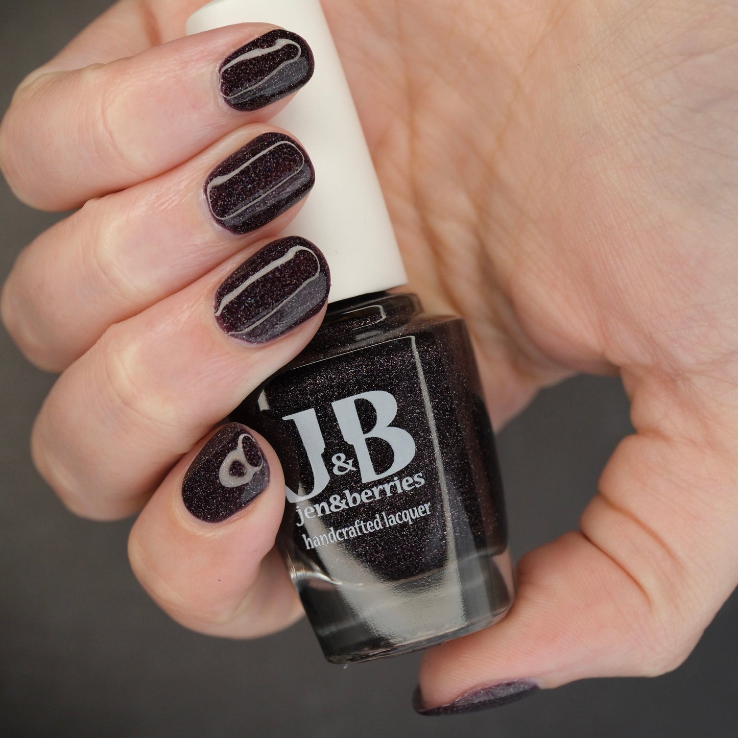 pantone duo overpour - Jen & Berries nail polish