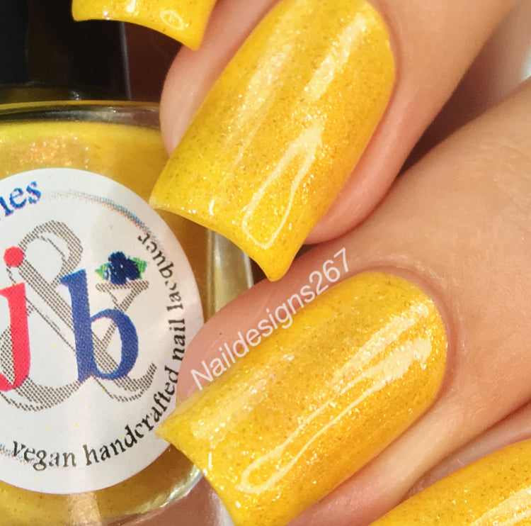 sin-kissed glow - Jen & Berries nail polish