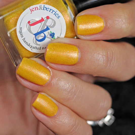 sin-kissed glow - Jen & Berries nail polish