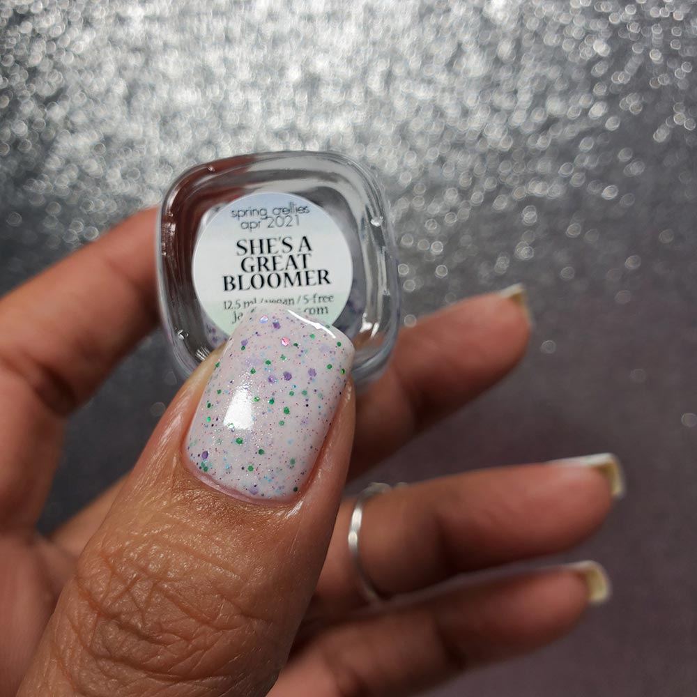 she's a great bloomer - Jen & Berries nail polish