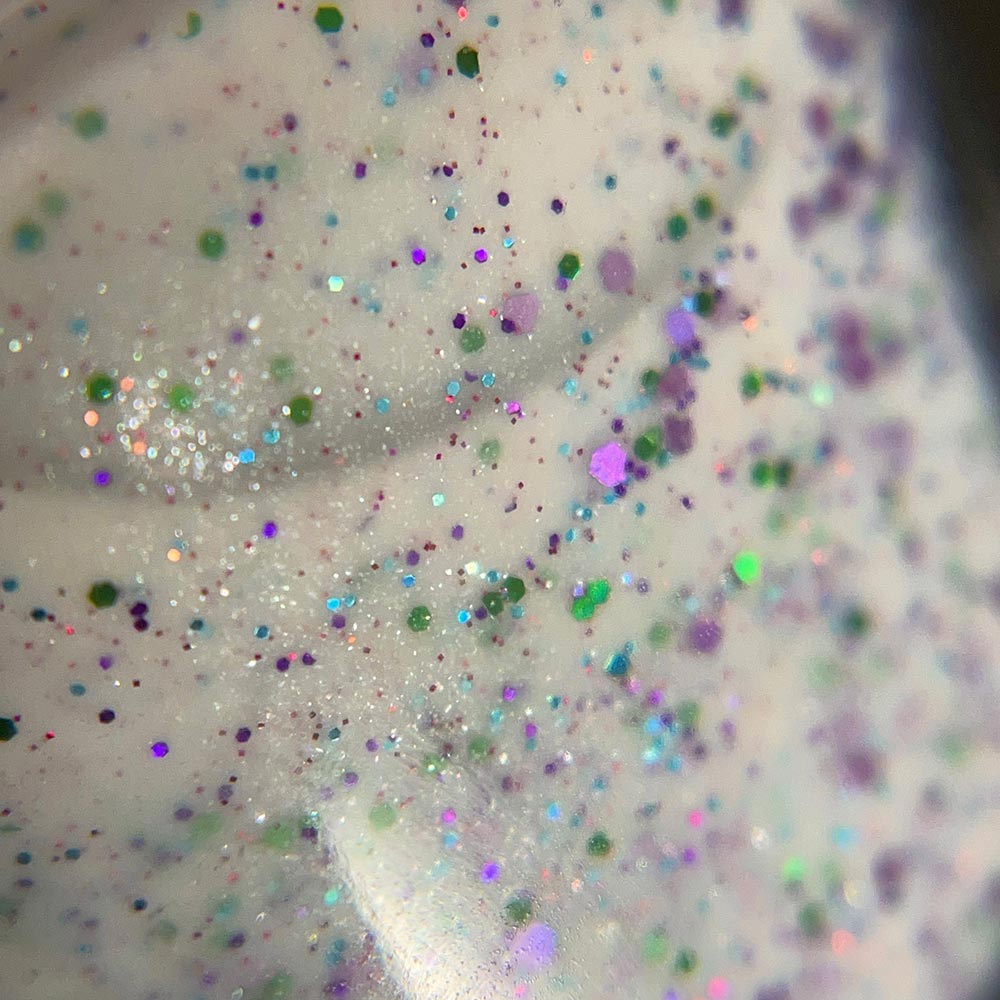 she's a great bloomer - Jen & Berries nail polish