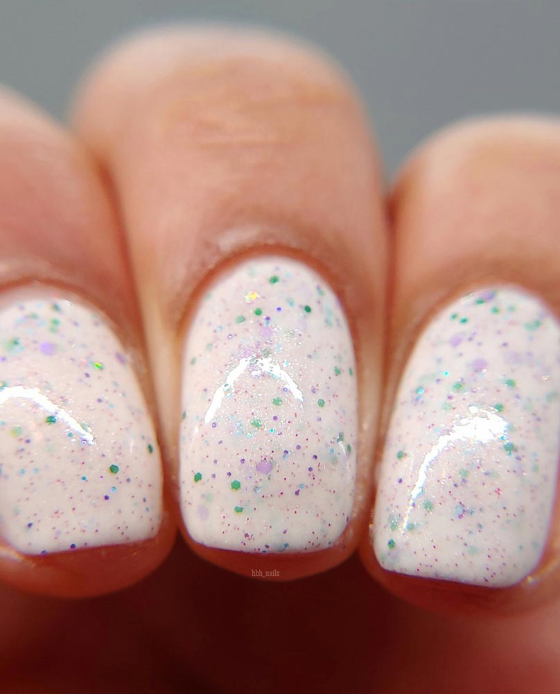 she's a great bloomer - Jen & Berries nail polish