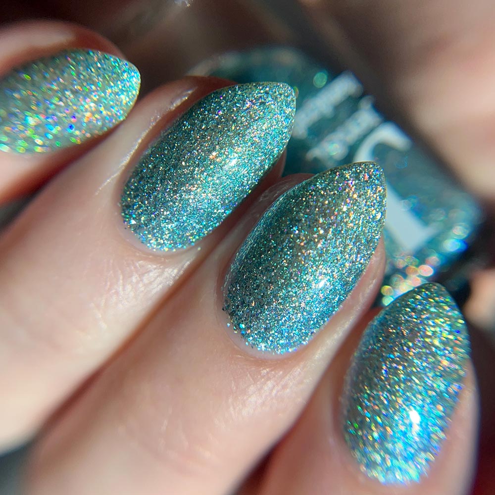 great bluedini - Jen & Berries nail polish