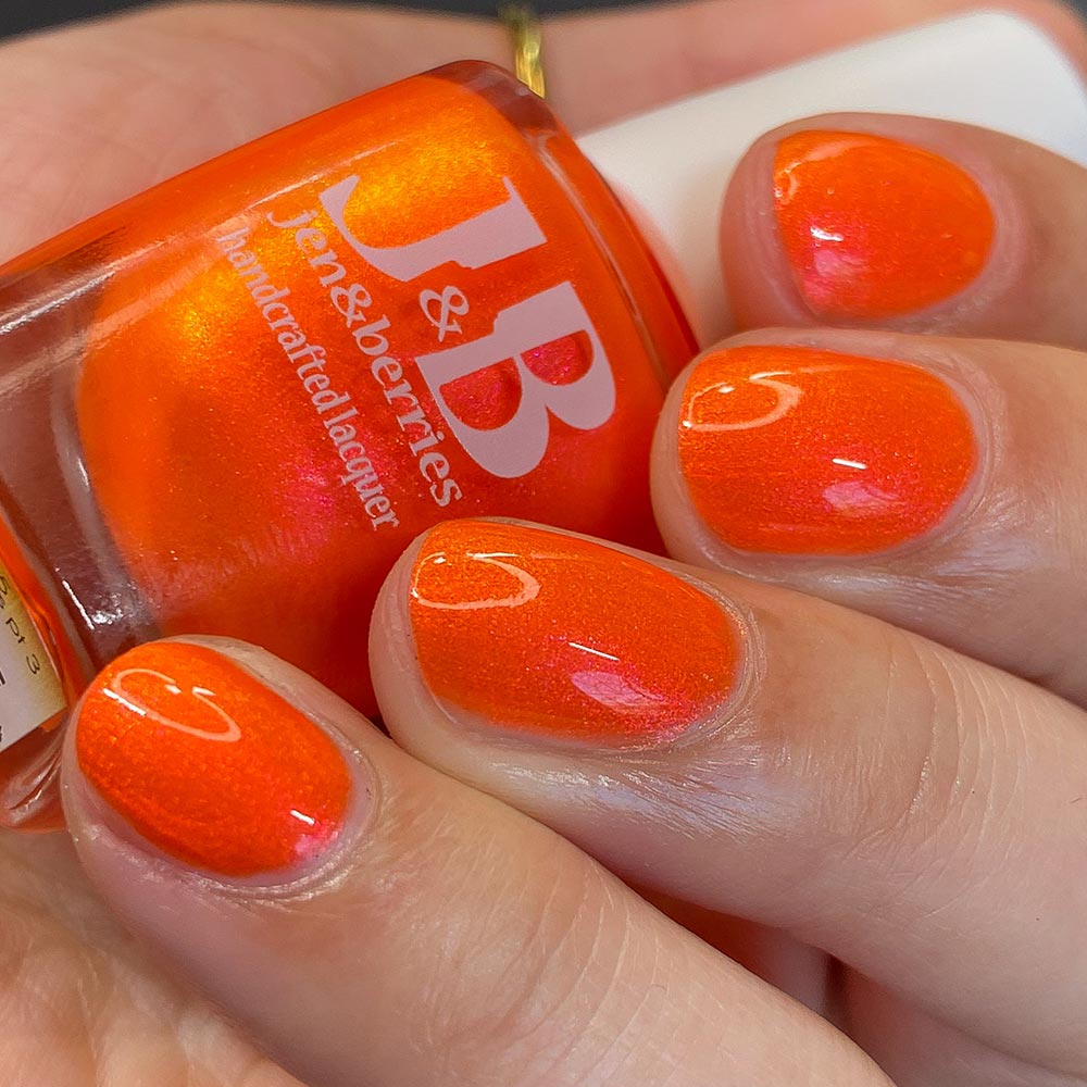 let's bounce - Jen & Berries nail polish