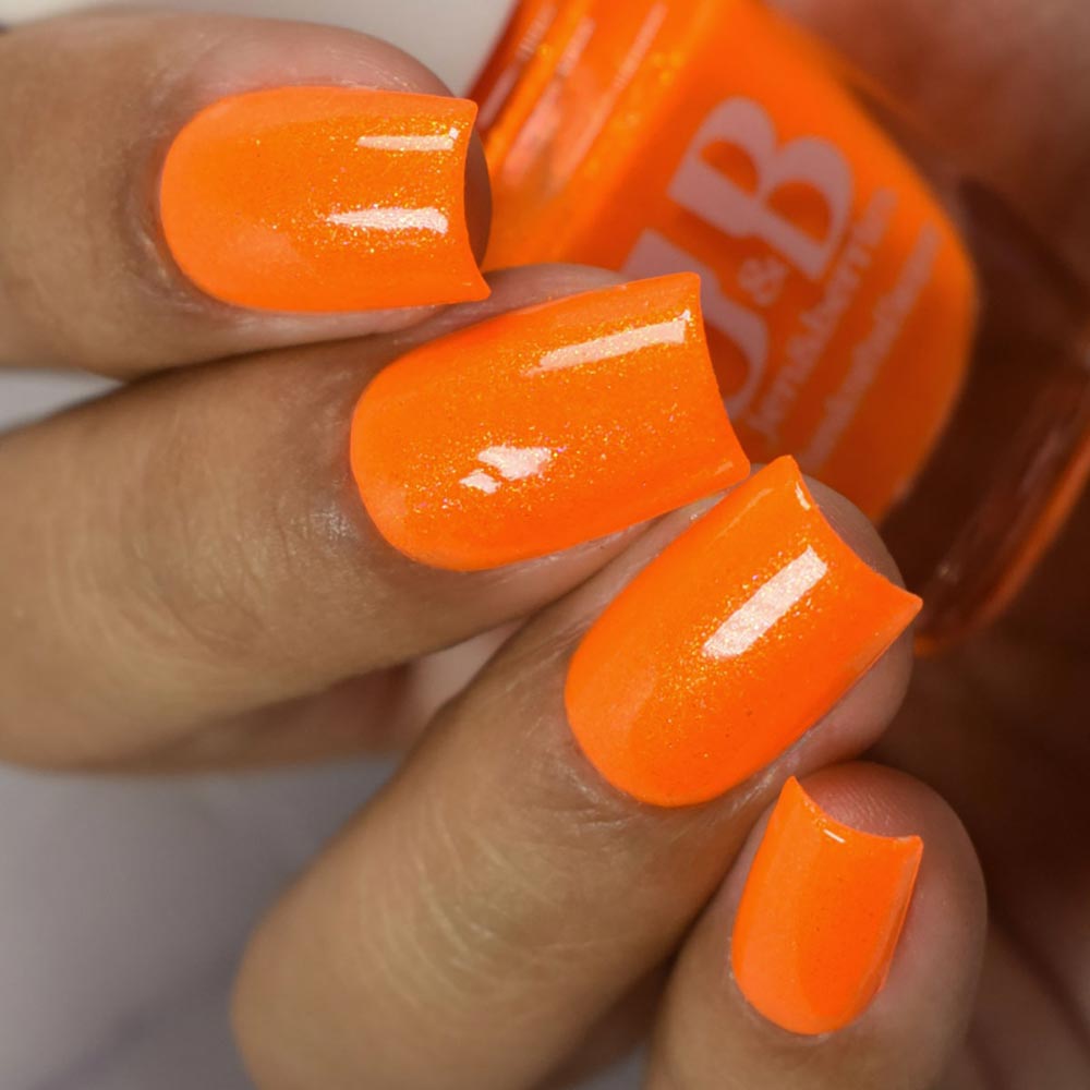 intensive carousel - Jen & Berries nail polish