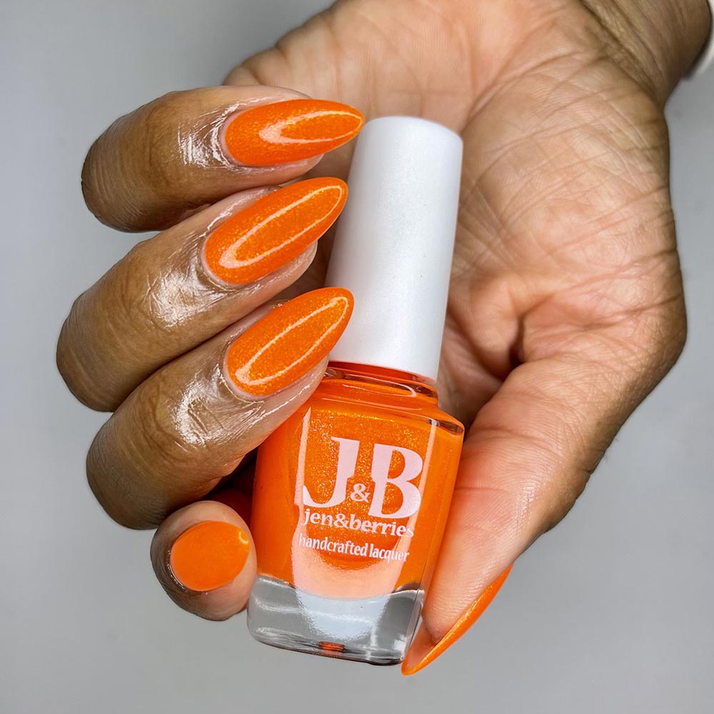 intensive carousel - Jen & Berries nail polish