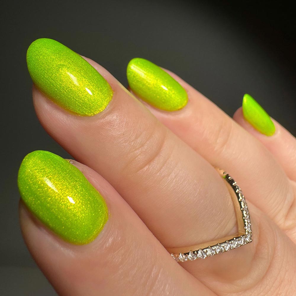 dart time lover - Jen & Berries nail polish