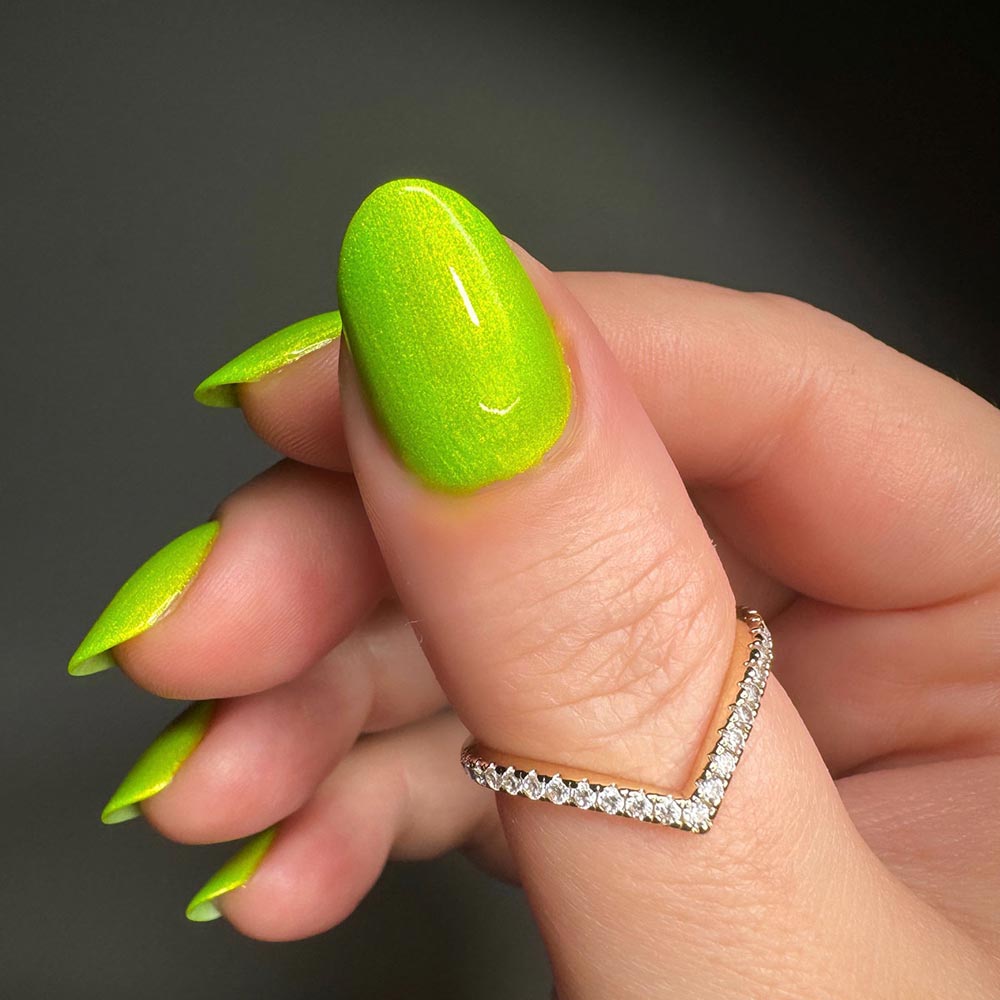 dart time lover - Jen & Berries nail polish