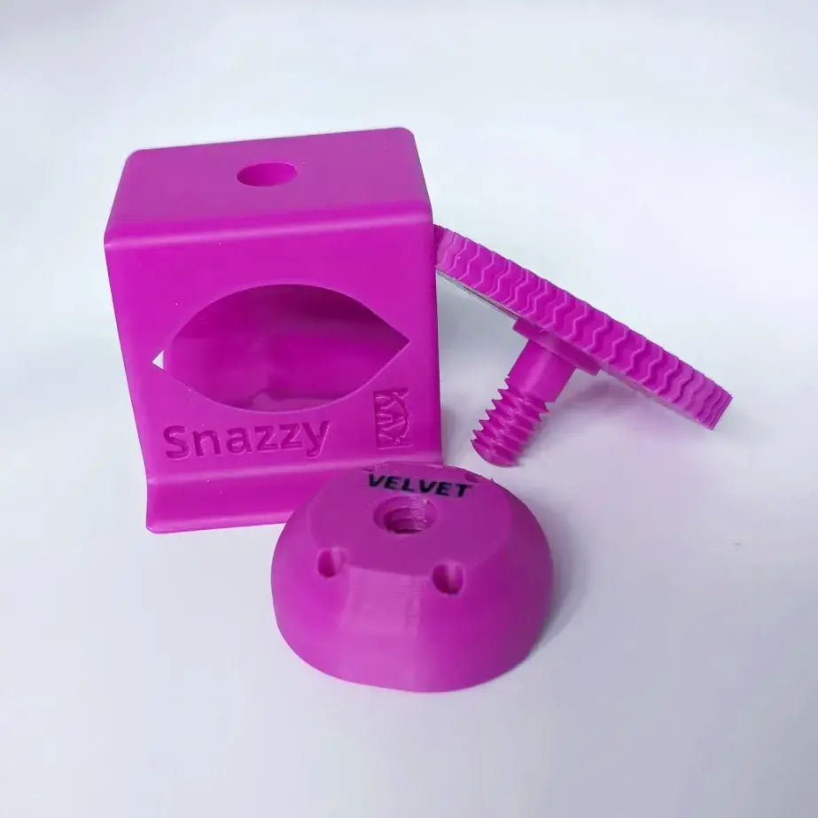 snazzymag velvet kit - Jen & Berries nail polish