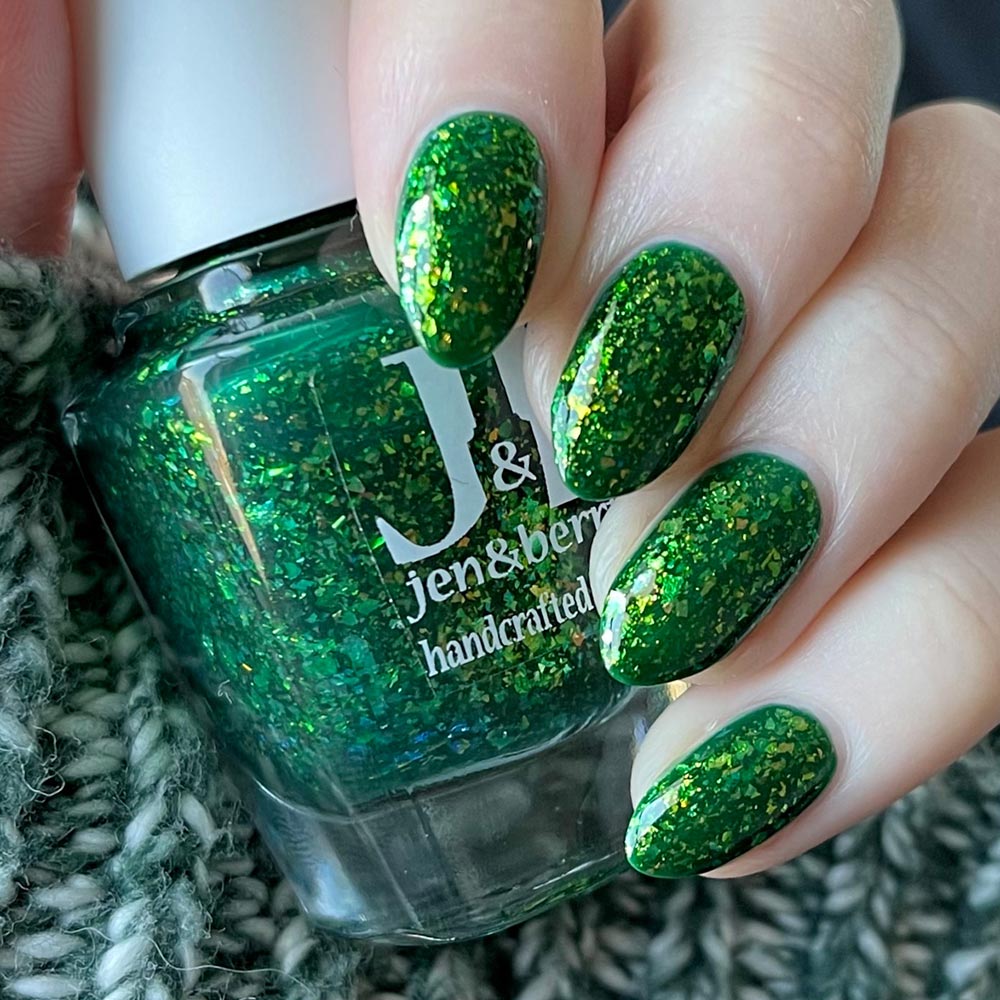 might be a gecko this size - Jen & Berries nail polish