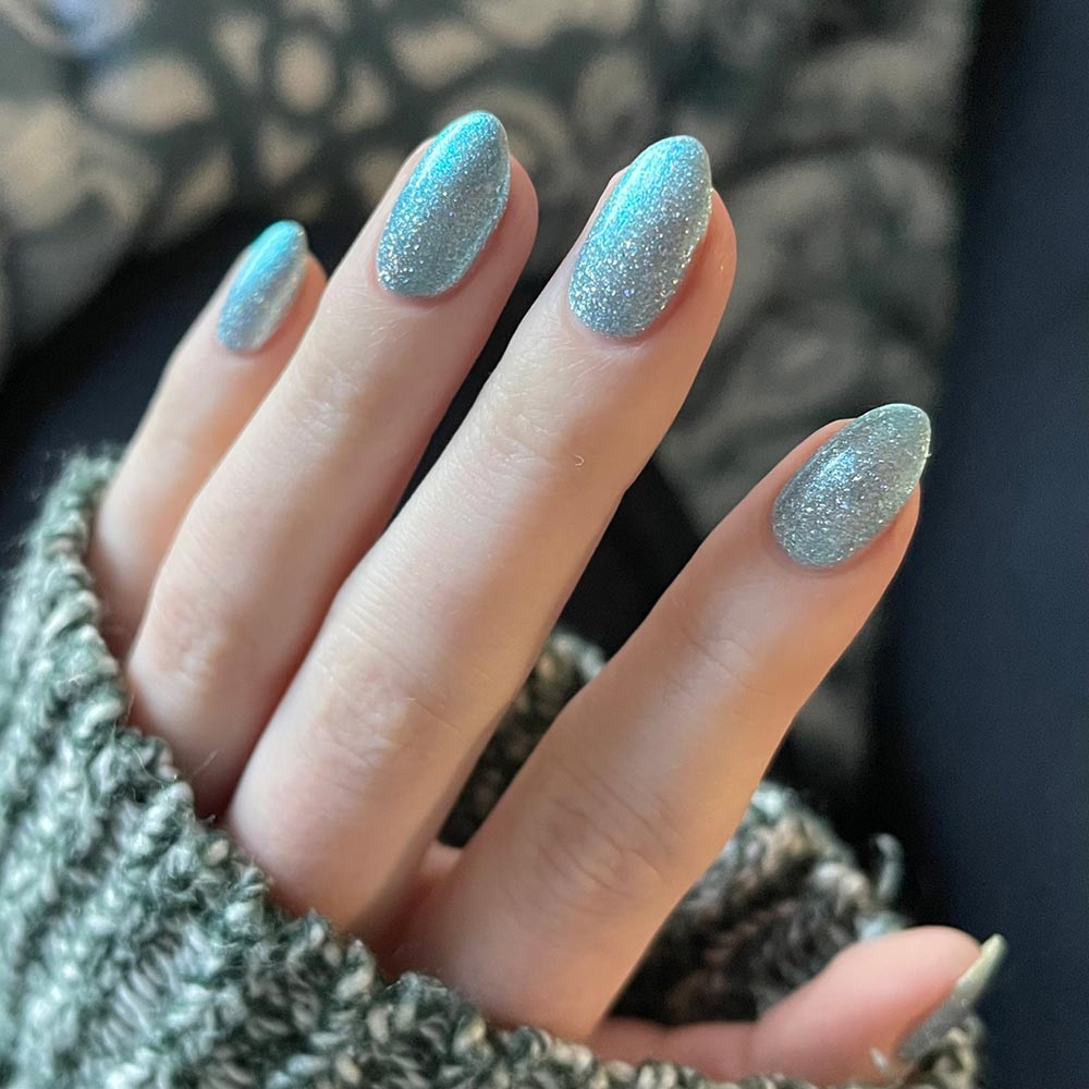 the great journey - Jen & Berries nail polish