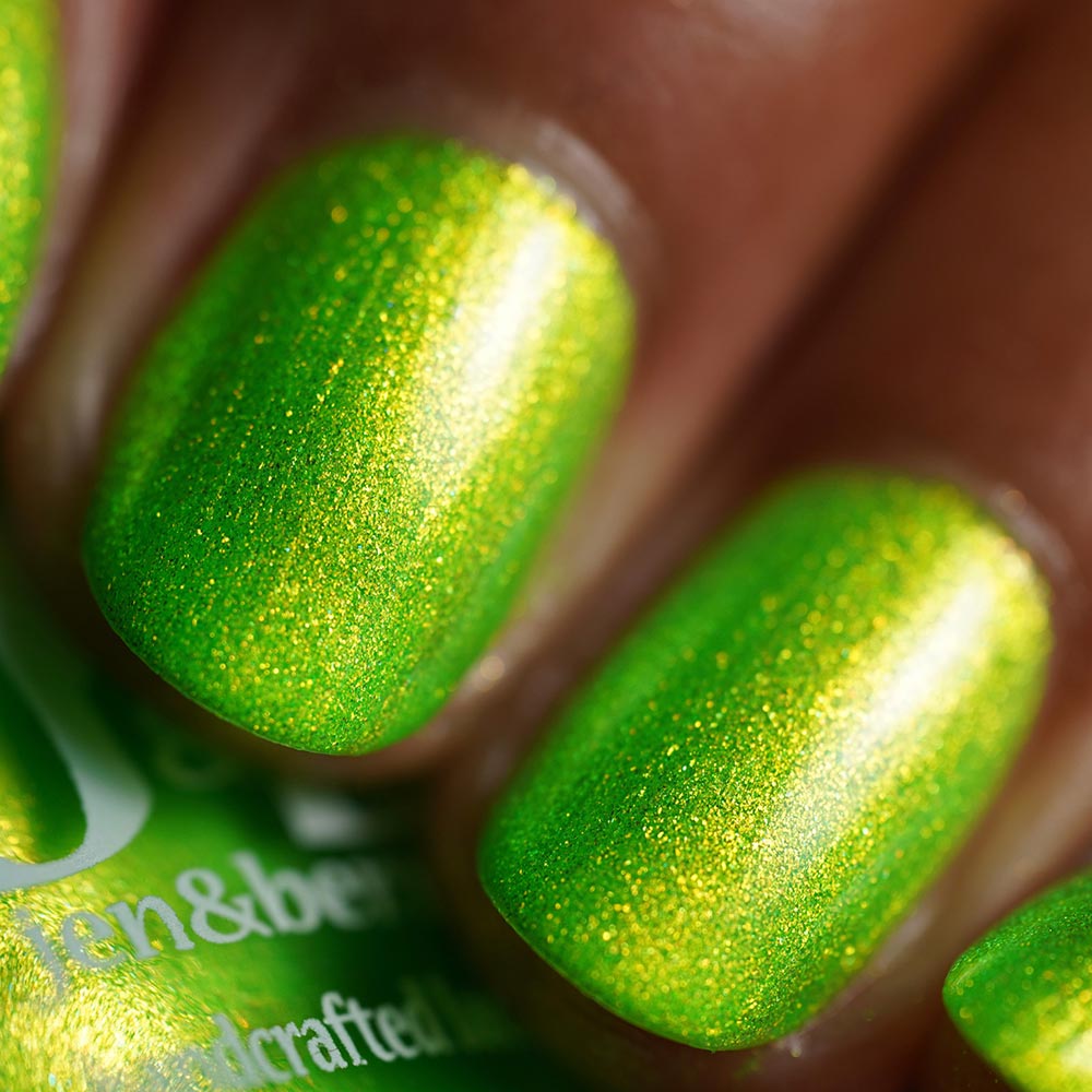 wonder wheel - Jen & Berries nail polish