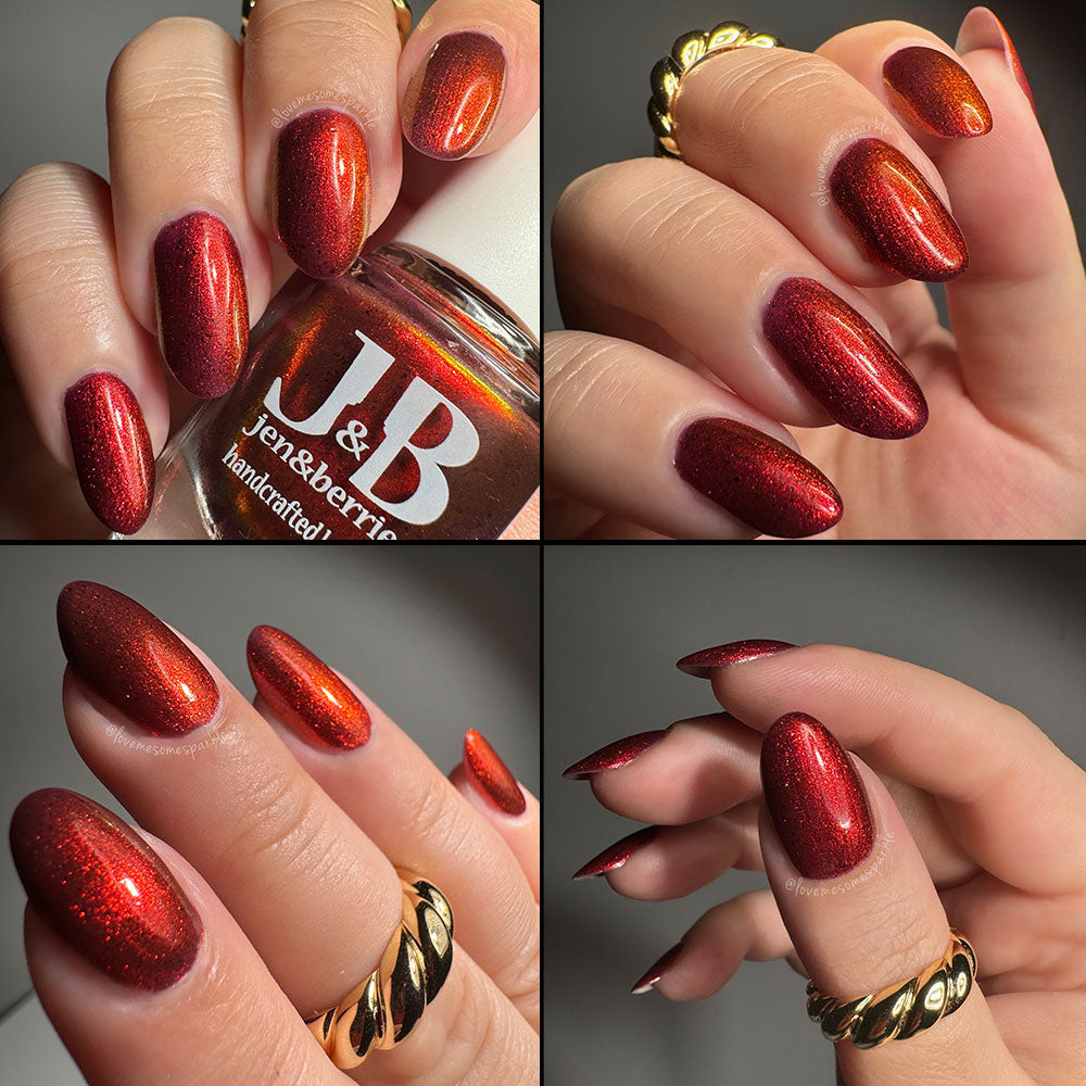 the max factor - Jen & Berries nail polish