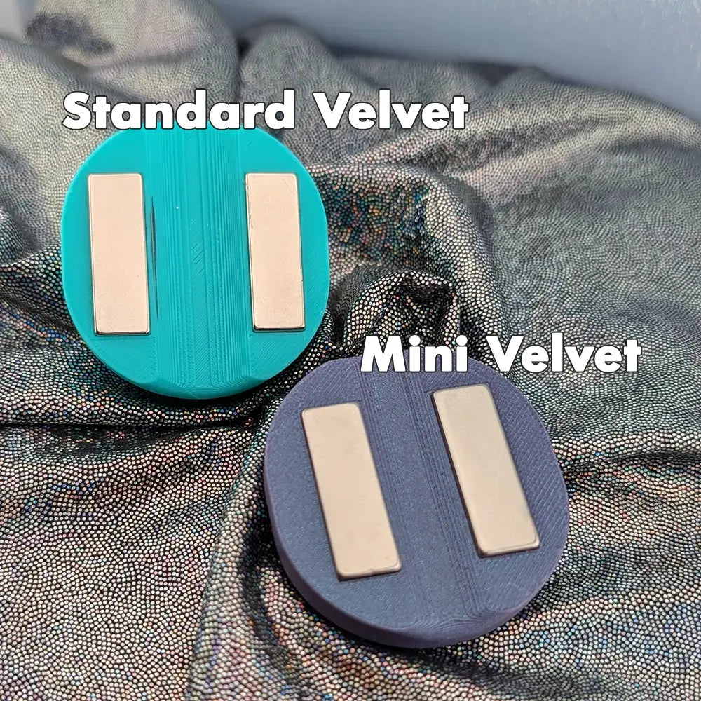 snazzymag mini velvet puck