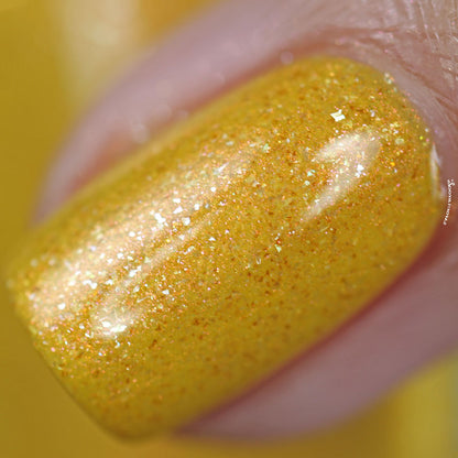 sin-kissed glow - Jen & Berries nail polish