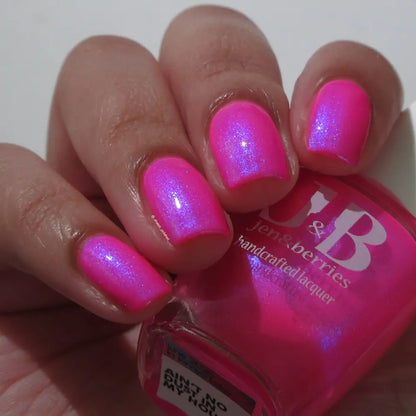 ain't no dust in my house! - Jen & Berries nail polish