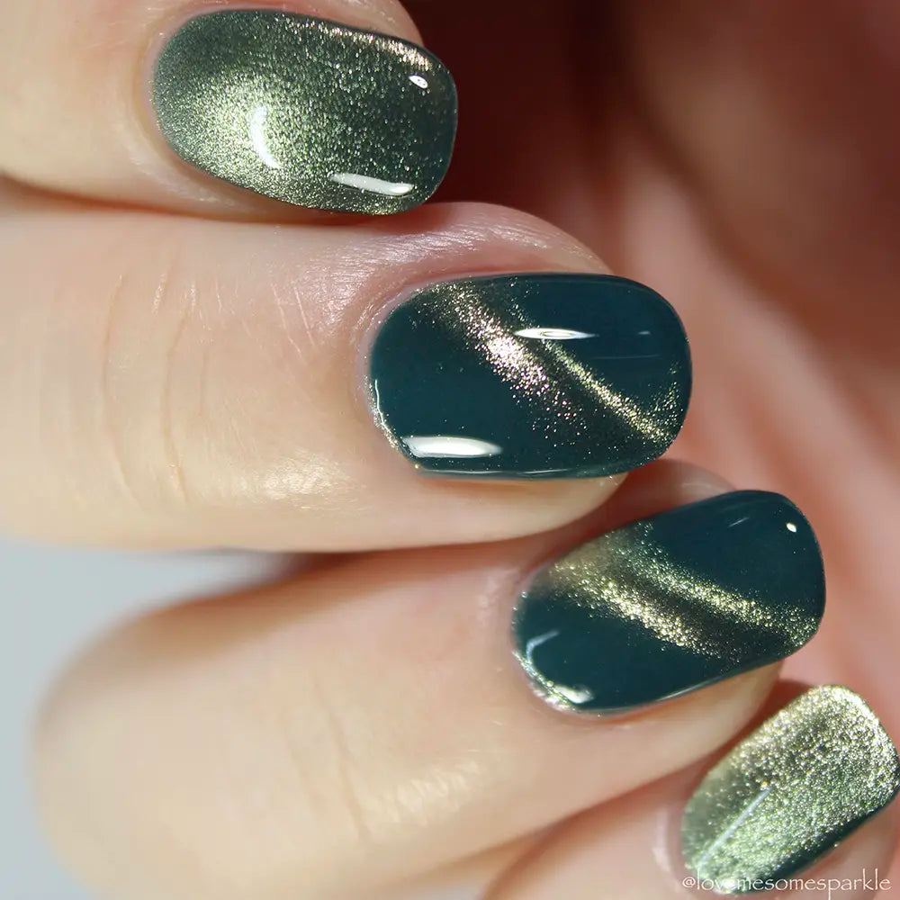 champagne spray - Jen & Berries nail polish