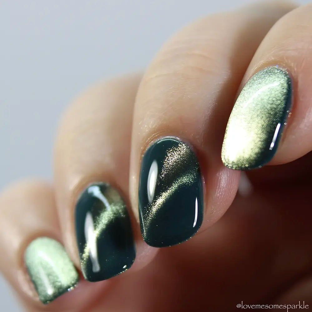 champagne spray - Jen & Berries nail polish