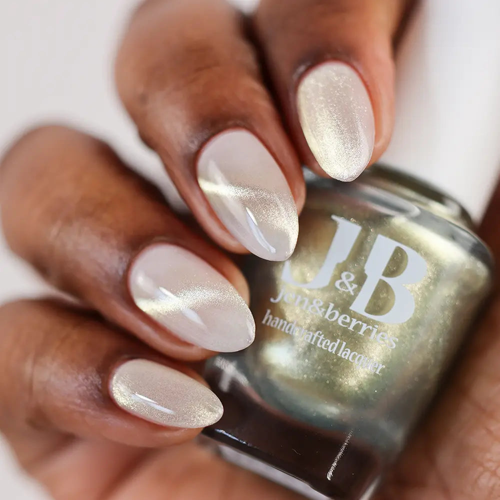 champagne spray - Jen & Berries nail polish