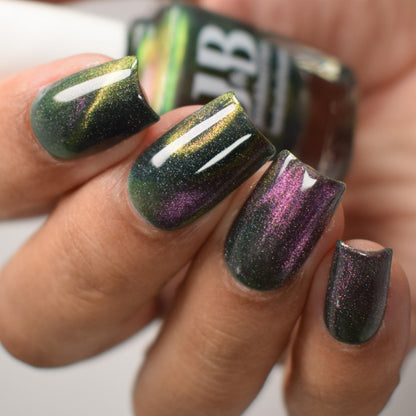 i'm all in - Jen & Berries nail polish