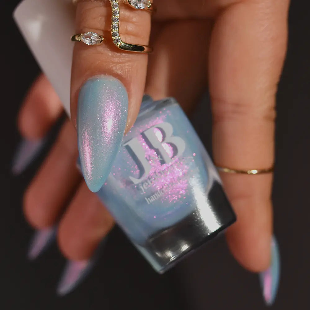 swift surge - Jen & Berries nail polish